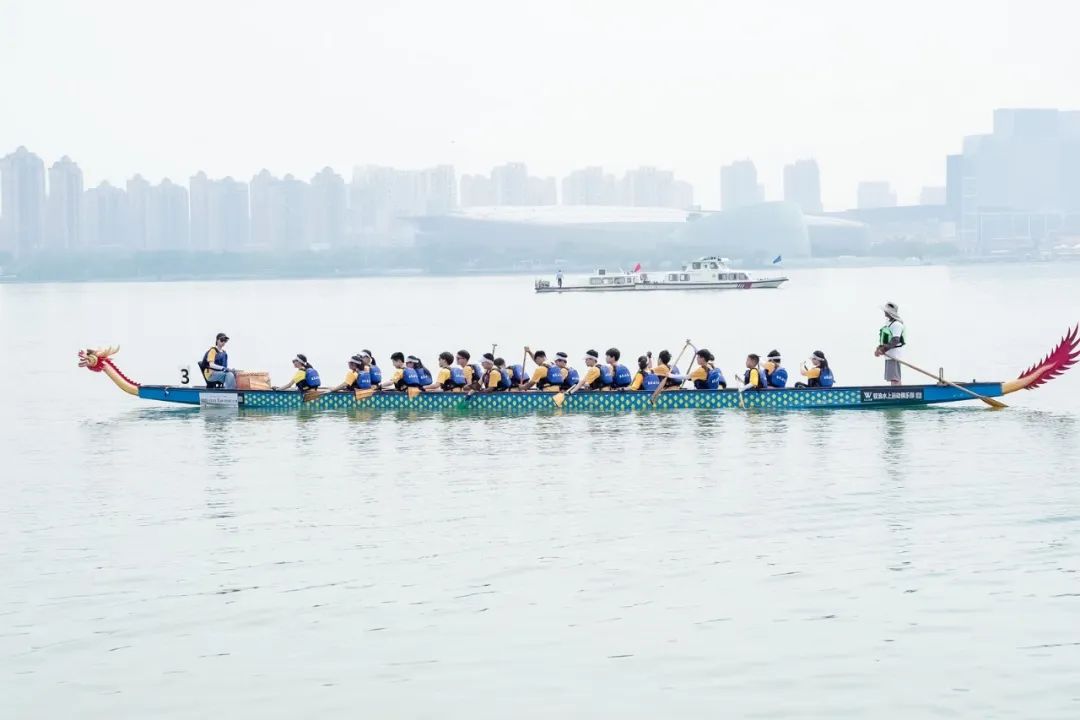 金鸡湖畔龙舟赛，科佳志愿展风采(图5)